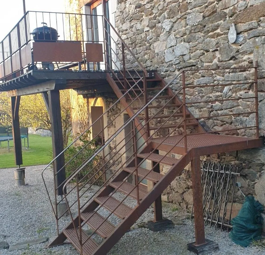 Gites Les Tillets - Criquet Montet-et-Bouxal 0*,  Fransa